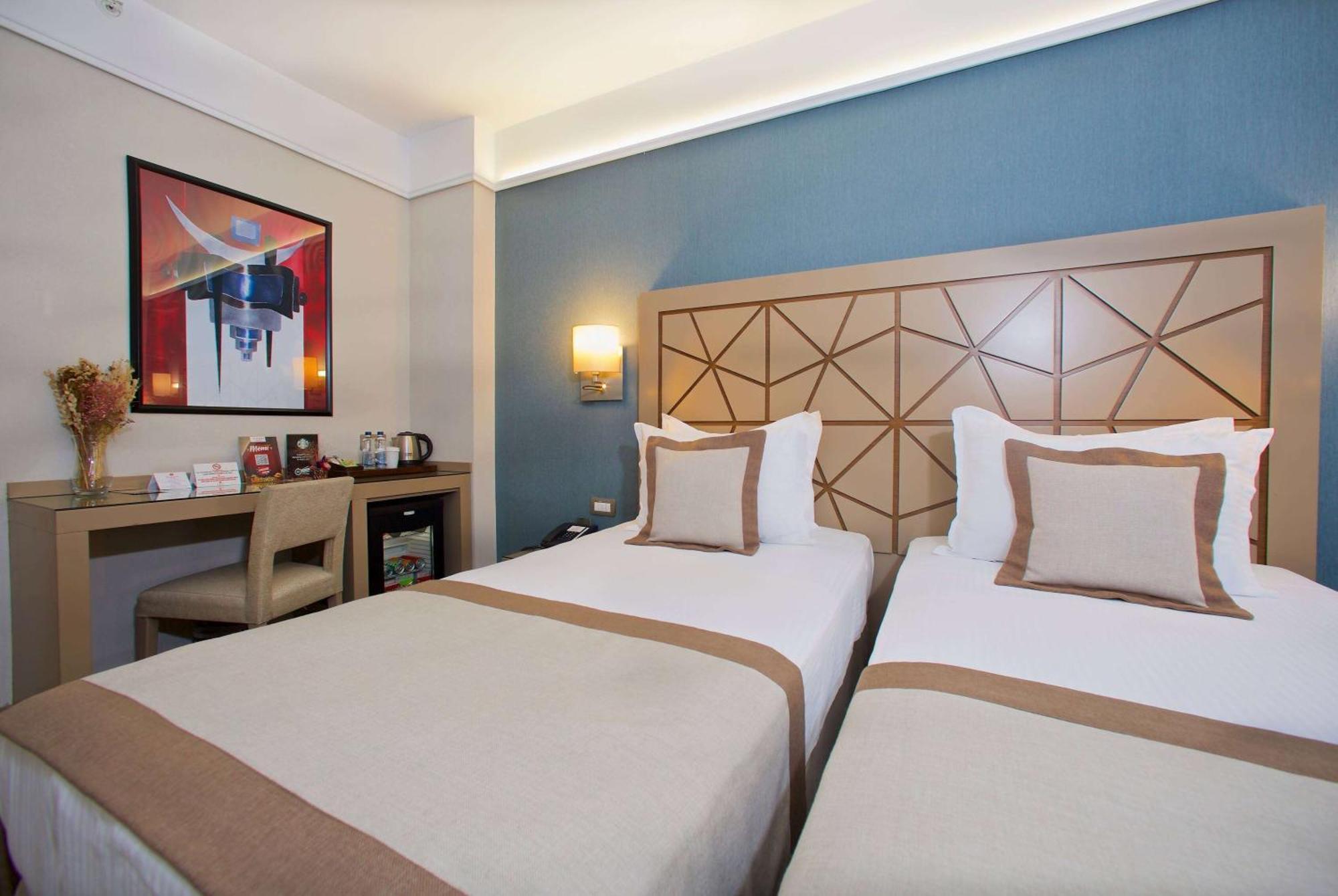 Otel Ramada By Wyndham Taksim 4*